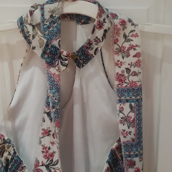 Dress - Picture 4 of 4